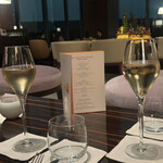 バー＆ラウンジ  トゥエンティエイト - 