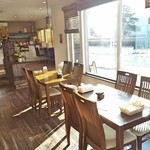 メルシーヘルシー - 窓際のお席