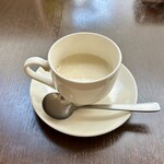 バルバルキッチンアメリ - カップスープ(里芋？)