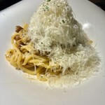 ノムノエクスプレス エキュートエディション有楽町店 - オリジナル(基本のボロネーゼ)　1,200円　追加トッピングシングルチーズ　＋250円　(イタリアの「グラナパダーノ」)