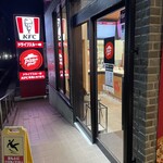 ピザハット - 店舗出入り口