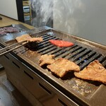 焼肉酒場 にく奉行 - 