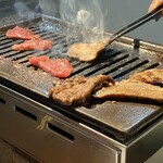 焼肉酒場 にく奉行 - 