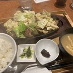 銀鯱食堂 - 料理写真:ハラミ定食1200円
