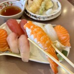 すしうどん和食えちぜん - 