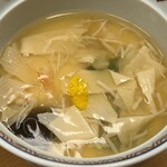 鮨割烹巴 - 湯葉カニ入り銀あん茶碗蒸し 1,300円