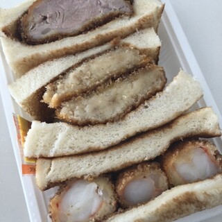 キングステーブル_1