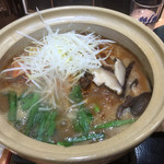 餃子の王将 - 味噌こってり土鍋ホルモンラーメン734円(2014.12)