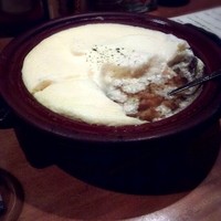 石塀小路豆ちゃ 京都 - ふわふわ玉子。これで二人前
                