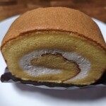 パティスリー モンテローザ 横浜本店 - ロール443円