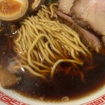 井田商店 - 麺のアップ