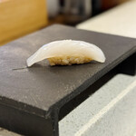 神楽坂 鮨 弥栄 - あれ？イカ