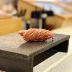 神楽坂 鮨 弥栄 - 大トロ