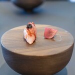 プレゼンテ スギ - 2025.12 杉寿司 TYPE-S（房総産キンメ、赤ワインソース、トリュフと海苔の佃煮、新生姜のブリーベリー酢漬け）