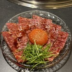 和牛焼肉 肉八 宗右衛門町別邸 - 