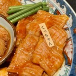 和牛焼肉 肉八 宗右衛門町別邸 - 