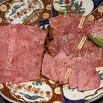 和牛焼肉 肉八 宗右衛門町別邸 - 