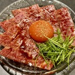 和牛焼肉 肉八 宗右衛門町別邸 - 
