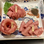 和牛焼肉 肉八 宗右衛門町別邸 - 