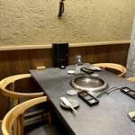 和牛焼肉 肉八 宗右衛門町別邸 - 