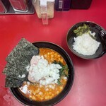 豚骨醤油ラーメン 王道家 柏店 - 