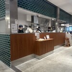 CRISP SALAD WORKS 八重洲 グランアージュ店 - 