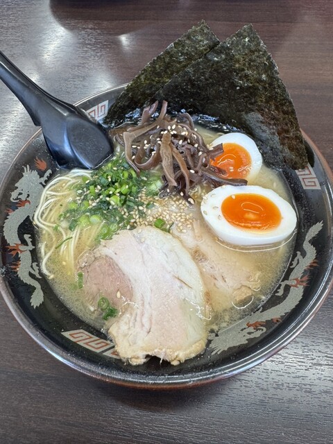 九州とんこつの うま馬（うまうま） - 山形（ラーメン）の写真