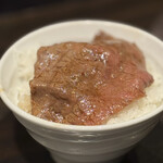 焼肉とんがらし玉 - 