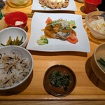 おぼんdeごはん 三宮オーパ2店 - 