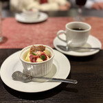 プロペラ - 優しい甘さのデザート。最後まで気持ちよく食事を締めくくれますね♪