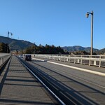 Ramen FeeL - 神代橋です。人通りが更に少ないです。