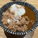 地葉 いずみ - 合いがけ丼（カレー、そぼろ）
