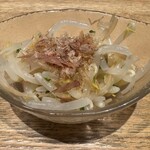 地葉 いずみ - もやし