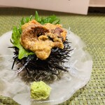 海栗屋 - 丸ごとウニのお造りψ(｀∇´)ψ