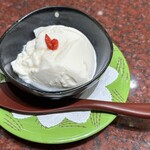 回転寿司根室花まる - 杏仁豆腐