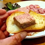 LE BIHAN - バタール　パテ ド カンパーニュのせ