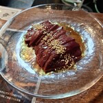 炭焼き成吉思汗 やまか - 羊の生レバー