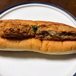 ヒヨシヤ - 料理写真:メンチカツコッペ