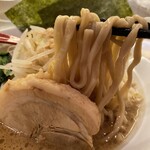 えび豚骨拉麺 春樹 新宿御苑前店 - 