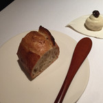 ブレストンコート ユカワタン - パンには豆腐のディップ