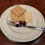 バー キュラソー - チーズ