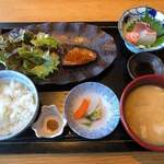 ダイナミックキッチン＆バー 響  - 