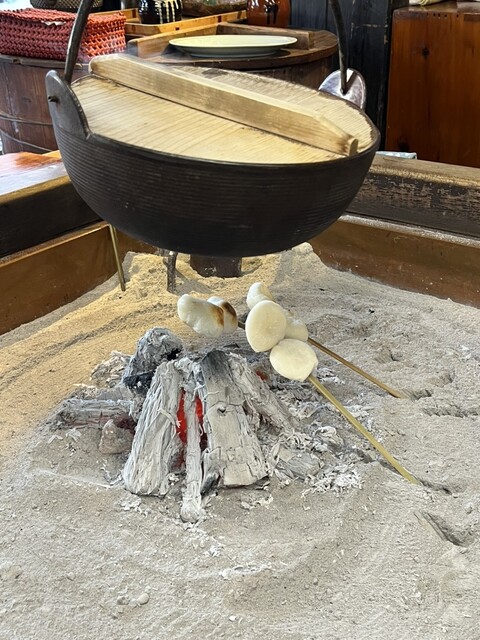 廟の隠れ家（たまやのかくれが） &ndash; 西米沢の落ち着く日本料理店【米沢市】