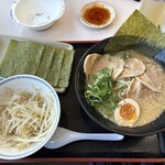 にんたまラーメン - 料理写真: