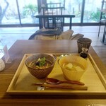 大まちや - 朝ごはん 7:00〜9:00
・焼きサバの出汁茶漬けと美味しいお味噌汁