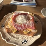 天然酵母の食パン専門店 つばめパン ＆Milk - 