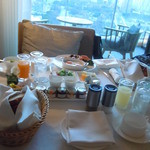 パレスホテル東京 - モーニングルームサービス