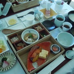 パレスホテル東京 - モーニングルームサービス
