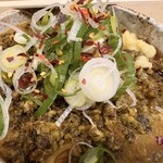 麺処 盛盛 - あんかけカレーそば＋緑のたぬき　ややズームズーム