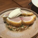 富士屋本店 - サワラのレアフライ